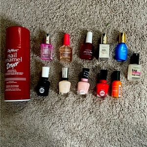 Sally Hansen Nail Polish Bundle